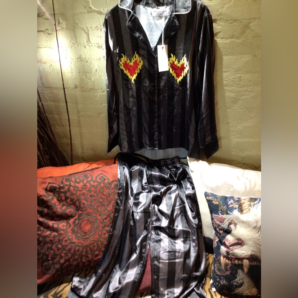 NEW! Rare the laundry room Striped Satin& Pants Set with Flame Heart Appliqué - Picture 1 of 5